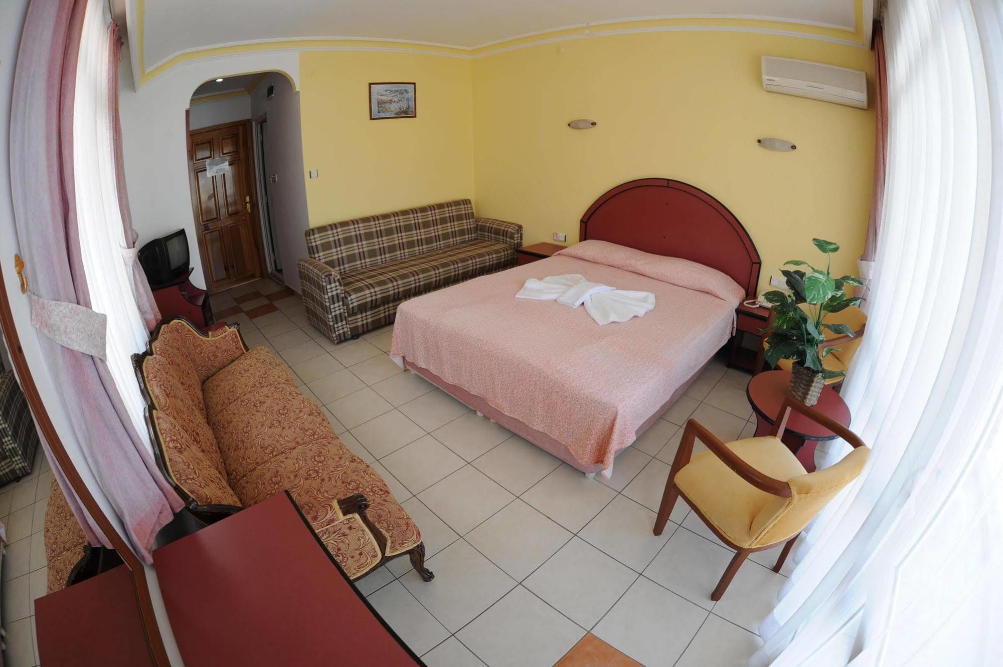 Kleopatra Bebek Hotel Alanya Buitenkant foto